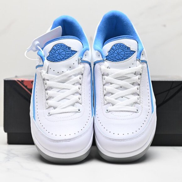 Jordan 2 Retro x J. Balvin Blue main image 4